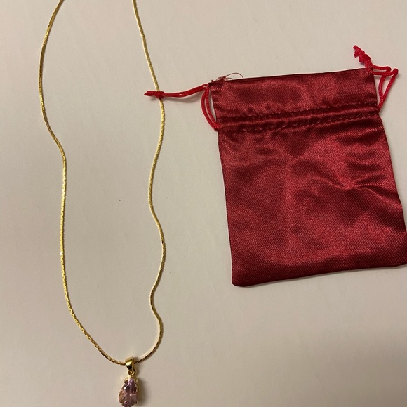 Amethyst crystal necklace - Picture 3 of 5